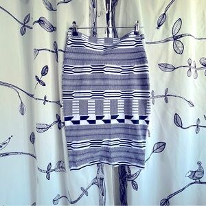 MANNERS LONDON Stretch pencil skirt in navy